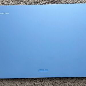ASUS Light Blue Chromebook Laptop - Slim Top-Load Design